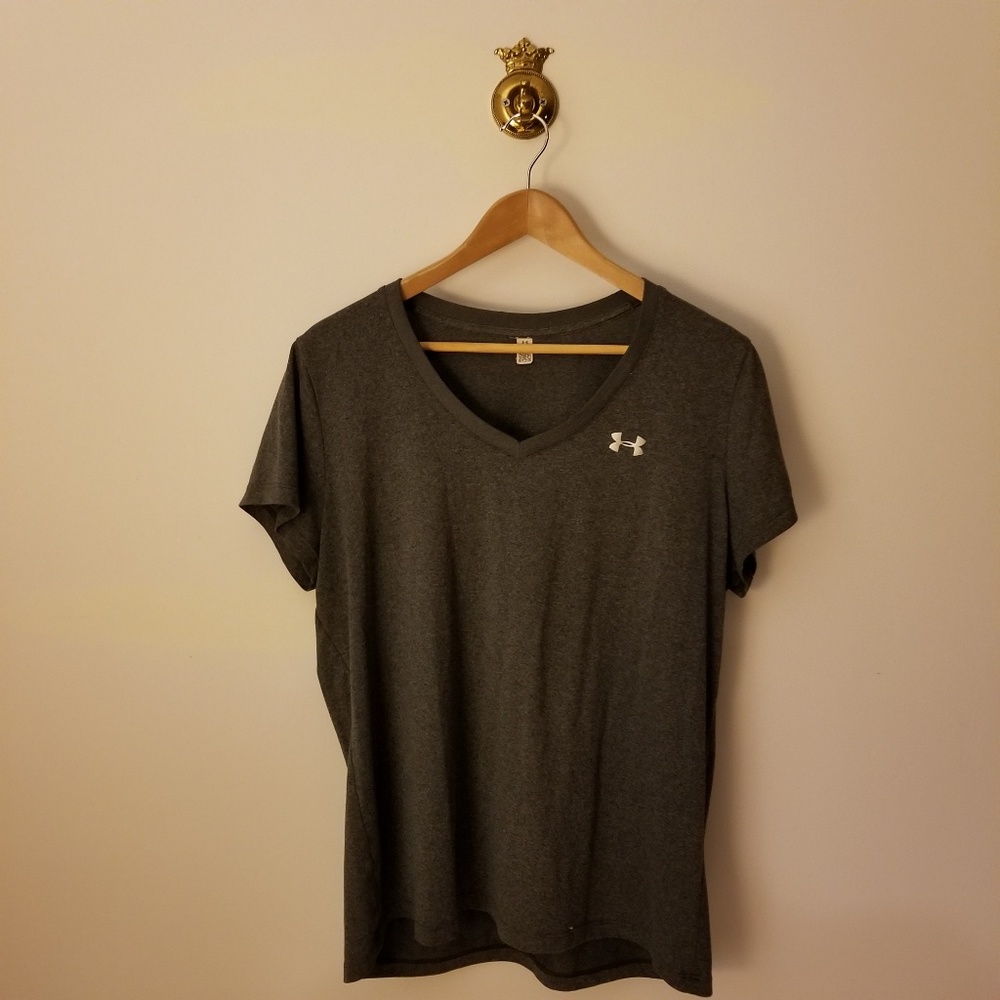 🔥 Under Armour V Neck Active Tee Shirt